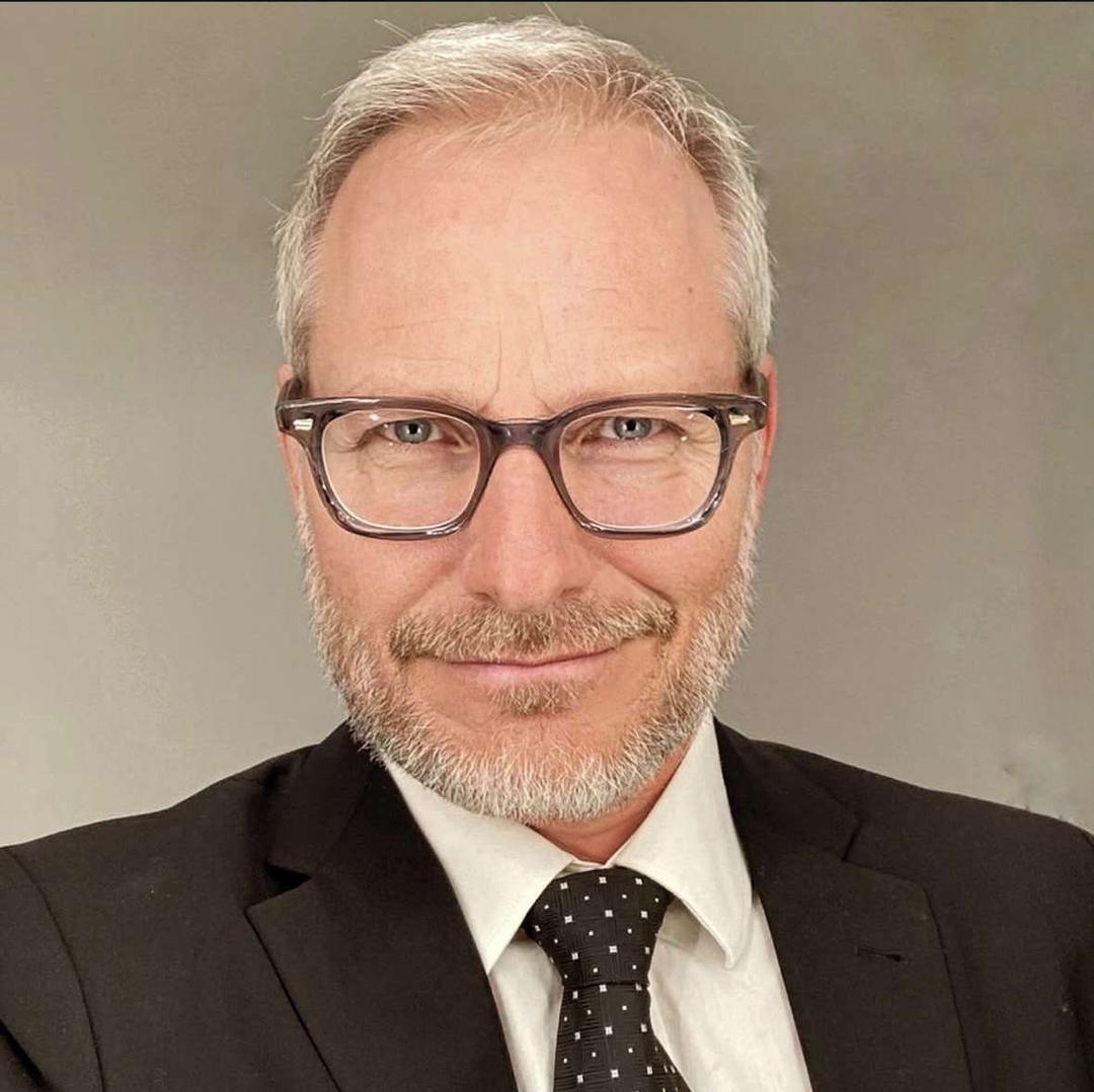 Paul Chets professional headshot